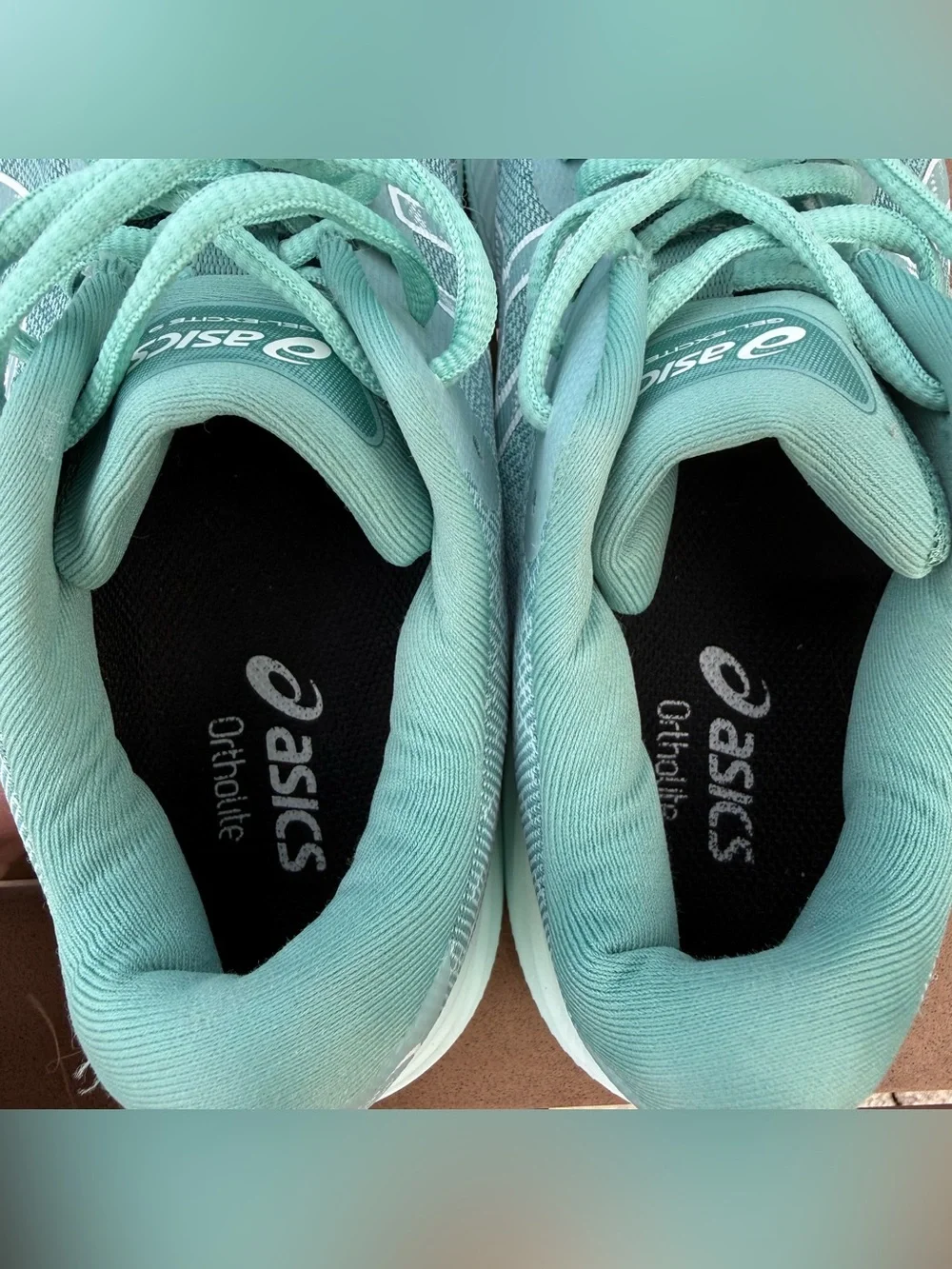 ASICS GEL-Excite 9 Women’s 8.5 Gray Green Teal Running Shoes